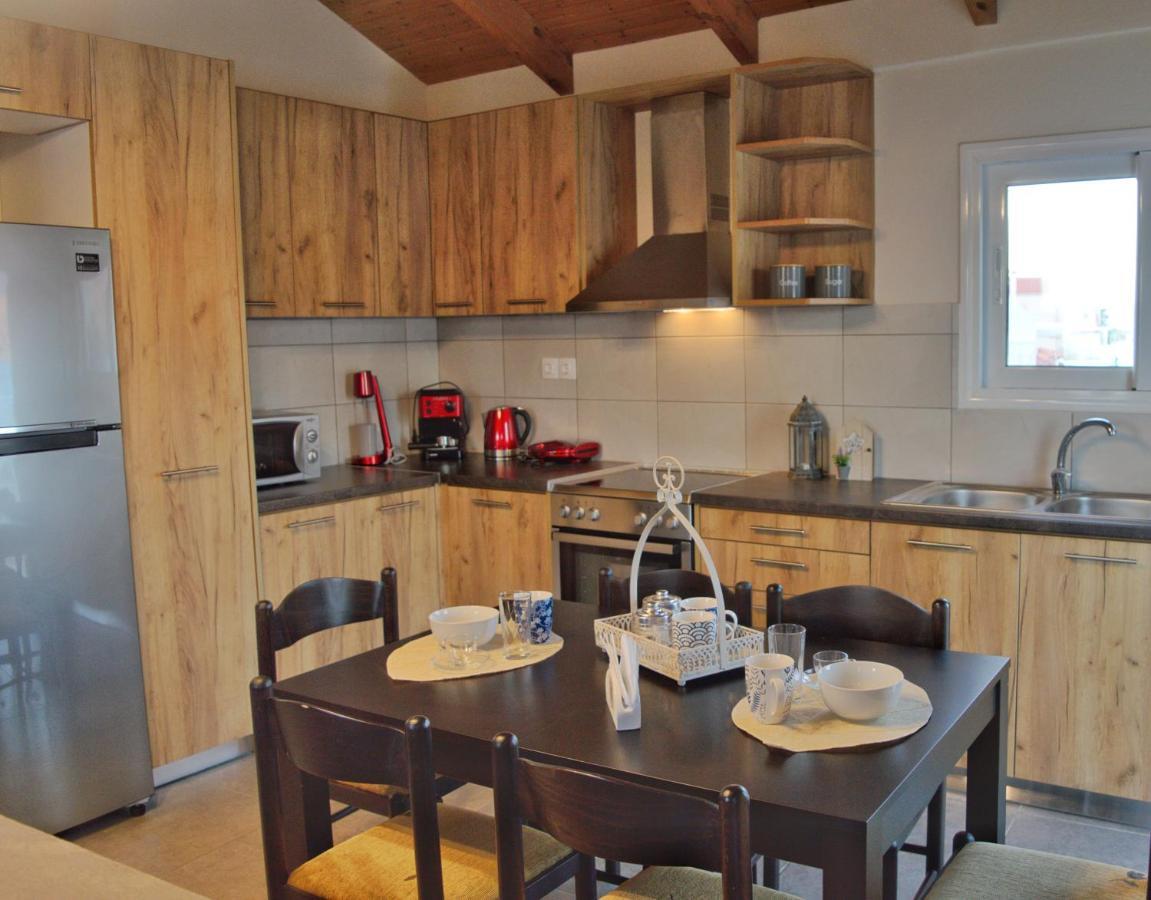 La Maison Bleue Apartment Lixouri Ngoại thất bức ảnh