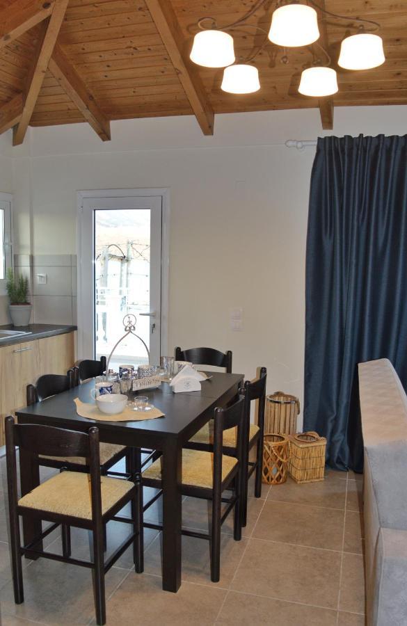 La Maison Bleue Apartment Lixouri Ngoại thất bức ảnh